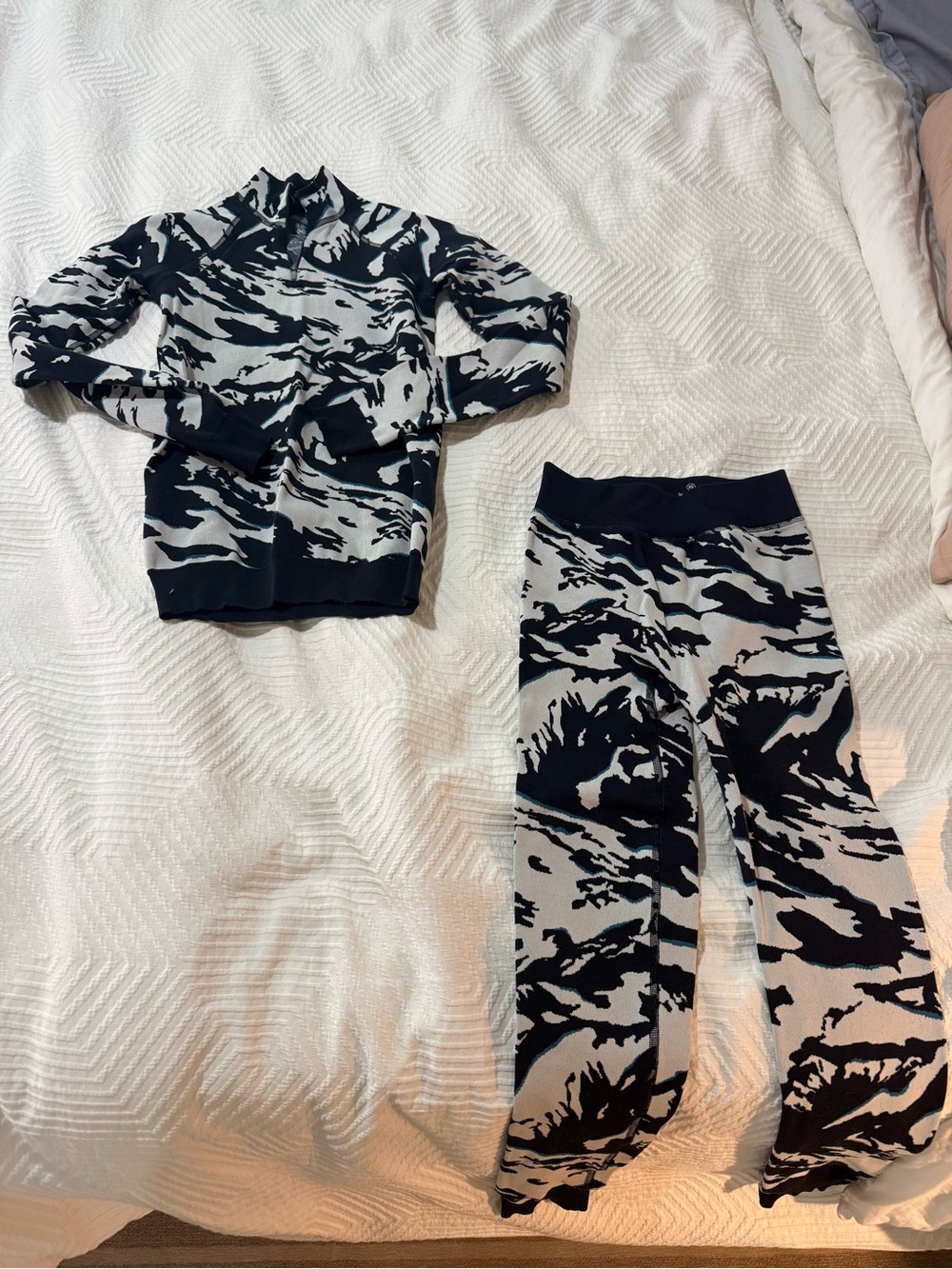 Sweaty Betty Navy Black and White Base Layers
